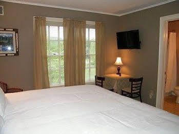 The Bond 1786 (adults Only) Locanda